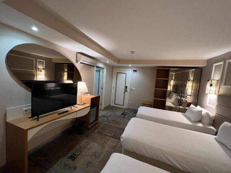 All Seasons Hotel