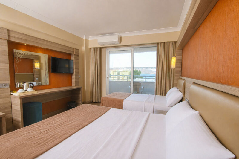 Banu Hotel