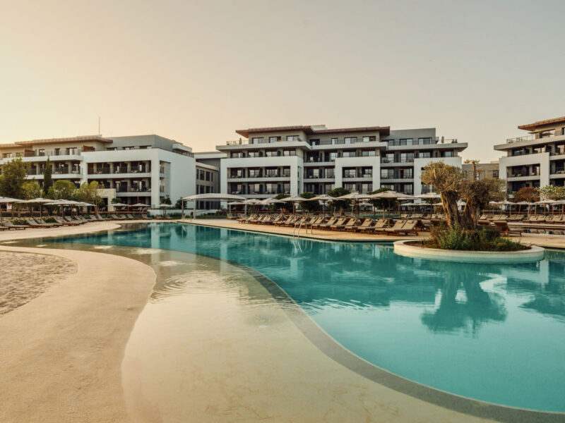Bayou Anda Luxury Suites & Villas
