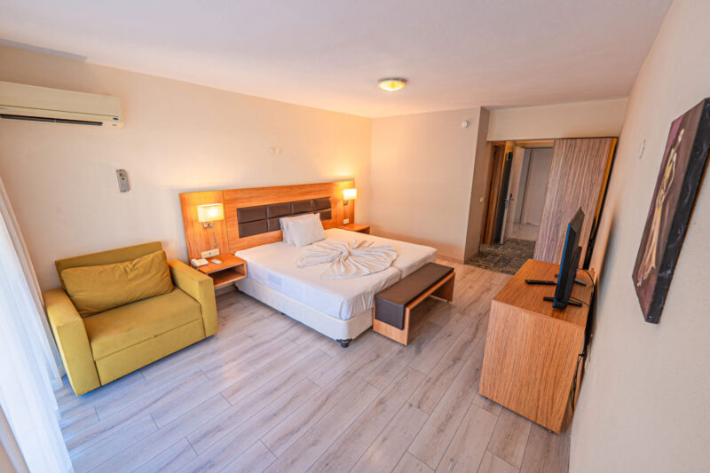 Begonville Hotel