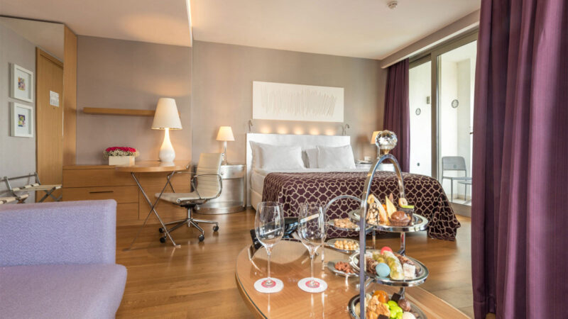 Fly & Go Akra Hotel