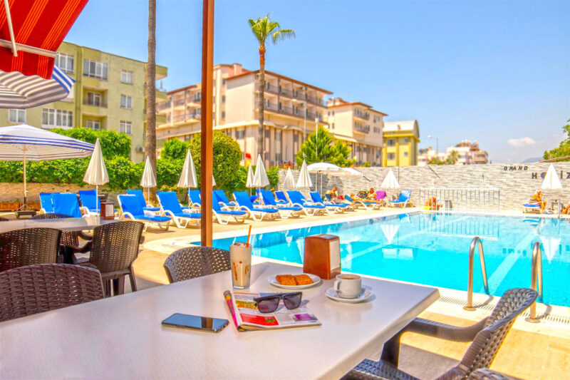 Fly & Go Horizon Aparthotel