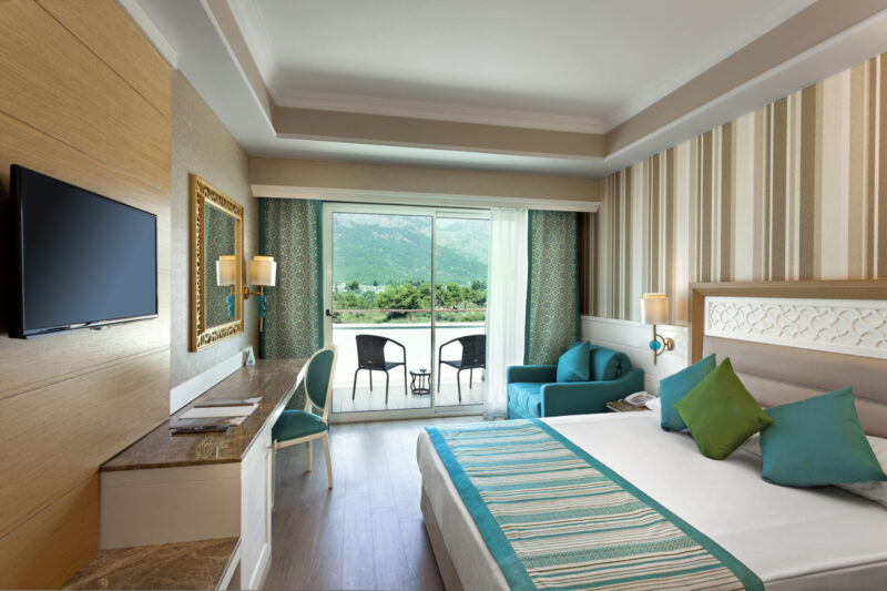 Fly & Go Karmir Resort & Spa