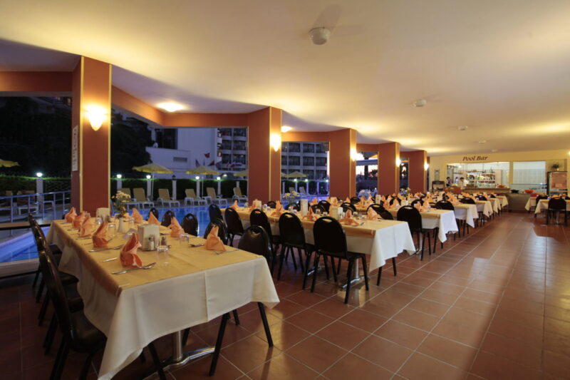 Fly & Go Palm Hotel