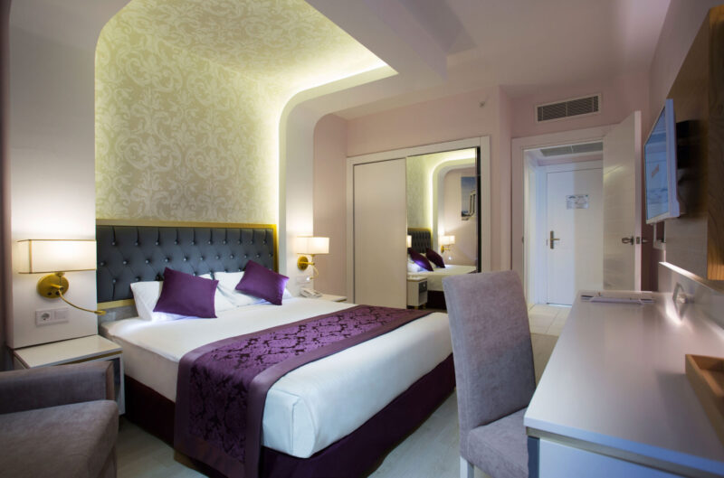 Fly & Go Water Side Resort & Spa