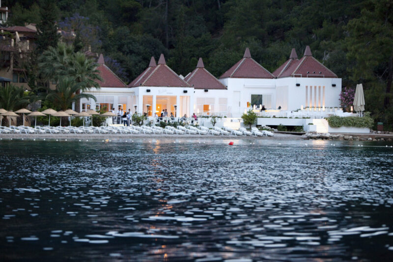 Hillside Beach Club
