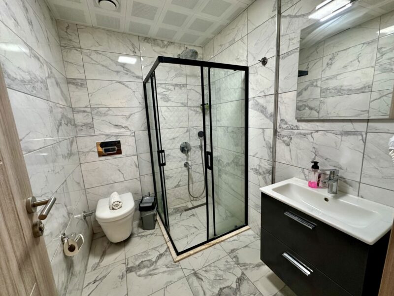 Jest Otel