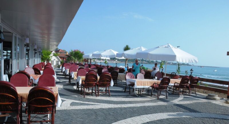 Nova Beach Hotel
