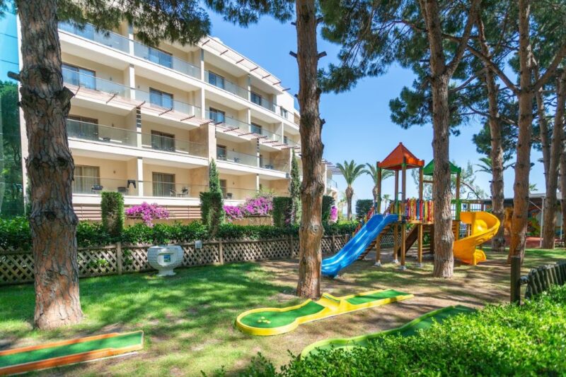 Paloma Pasha Resort