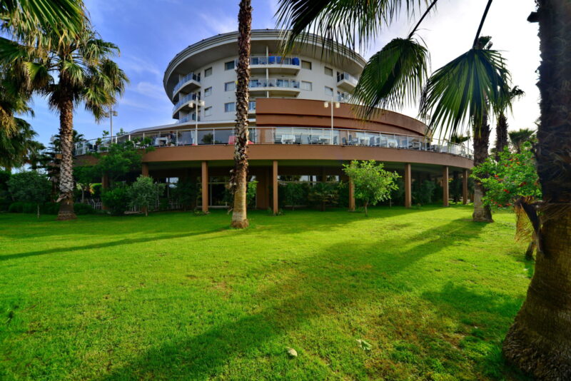 Seaden Sea World Resort & Spa