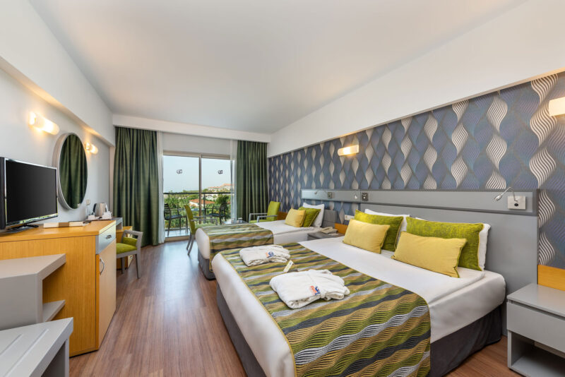 Sunis Kumkoy Beach Resort