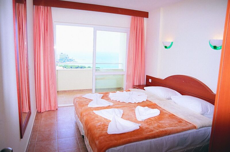 Tuntas Family Suites